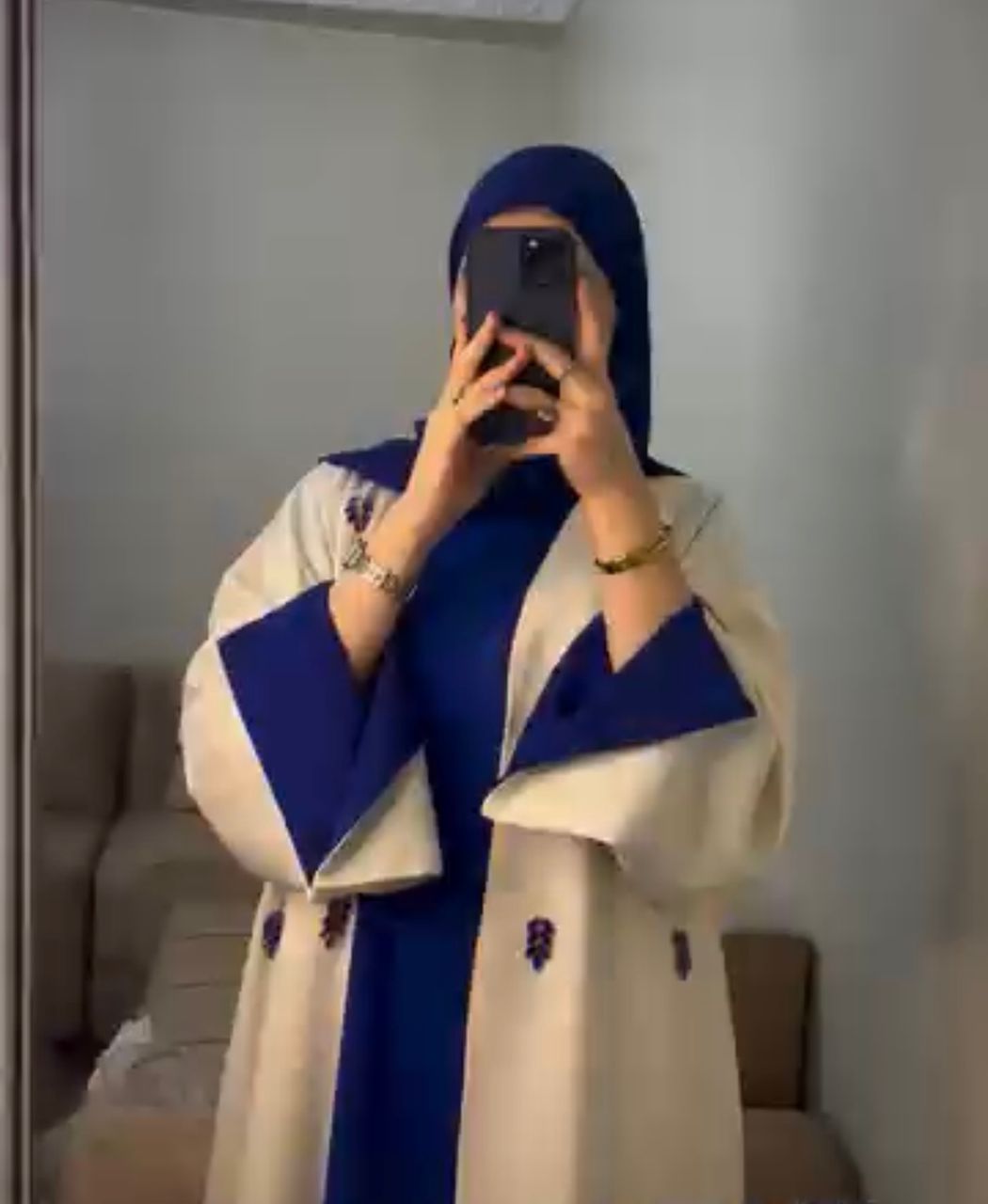 Abaya Nesrine 2 Piece - Image 4